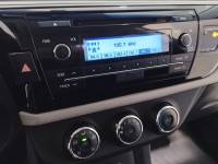 TOYOTA - COROLLA - 2014/2015 - Branca - R$ 81.900,00
