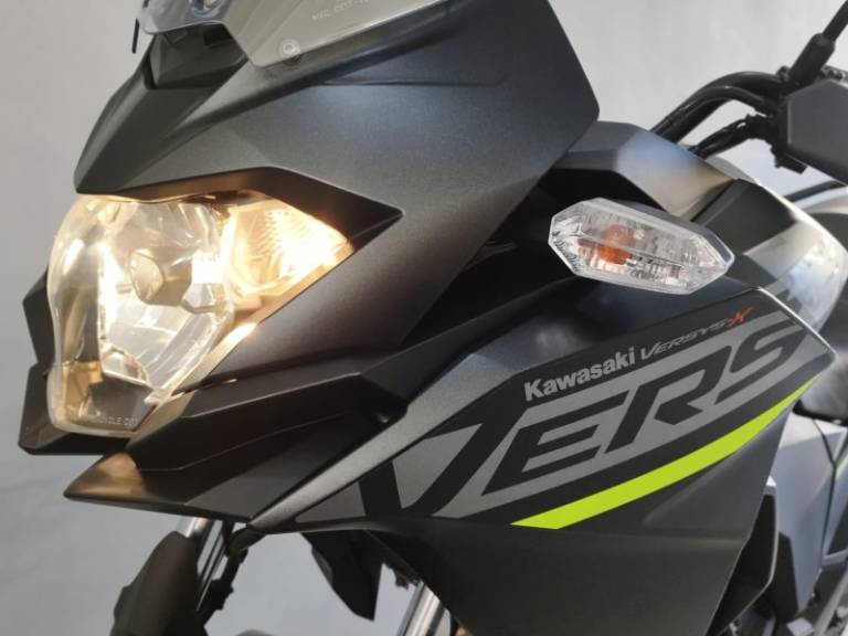 KAWASAKI - VERSYS 300 - 2020/2020 - Cinza - R$ 29.900,00