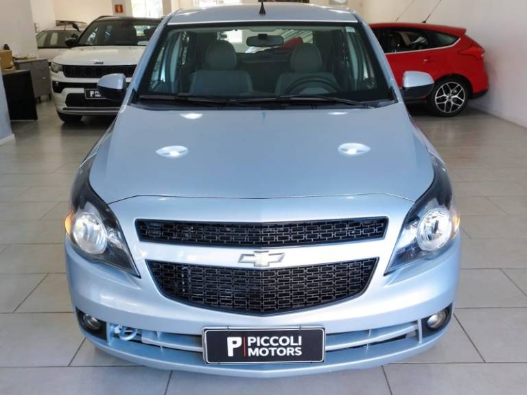 CHEVROLET - AGILE - 2012/2013 - Prata - R$ 39.900,00