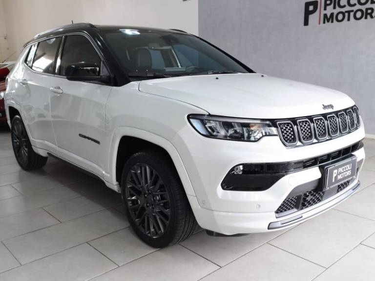 JEEP - COMPASS - 2021/2022 - Branca - R$ 157.900,00