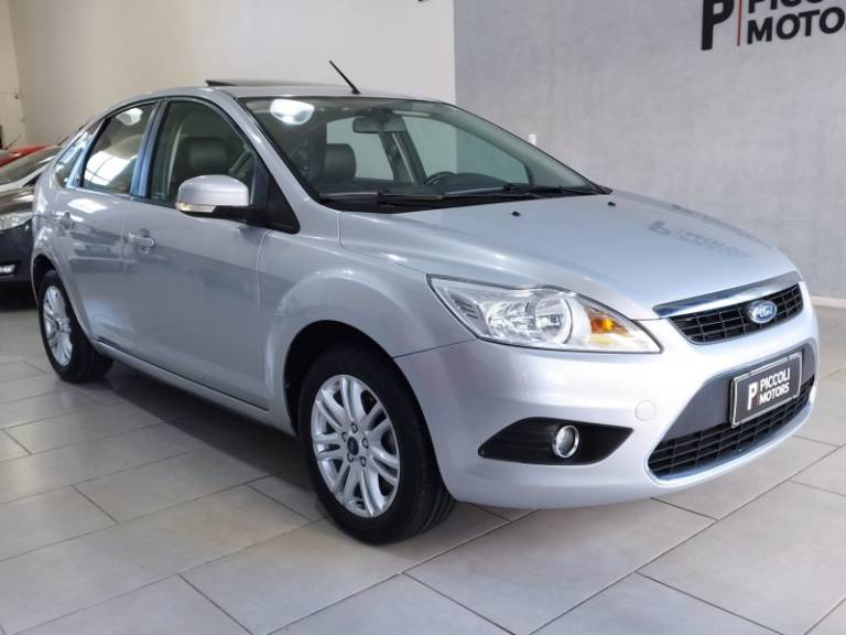 FORD - FOCUS - 2009/2009 - Prata - R$ 43.900,00