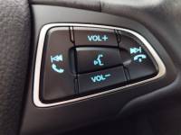 FORD - FOCUS - 2016/2016 - Branca - R$ 72.900,00