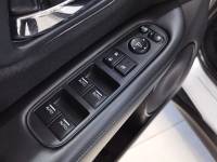 HONDA - HR-V - 2015/2016 - Prata - R$ 91.900,00