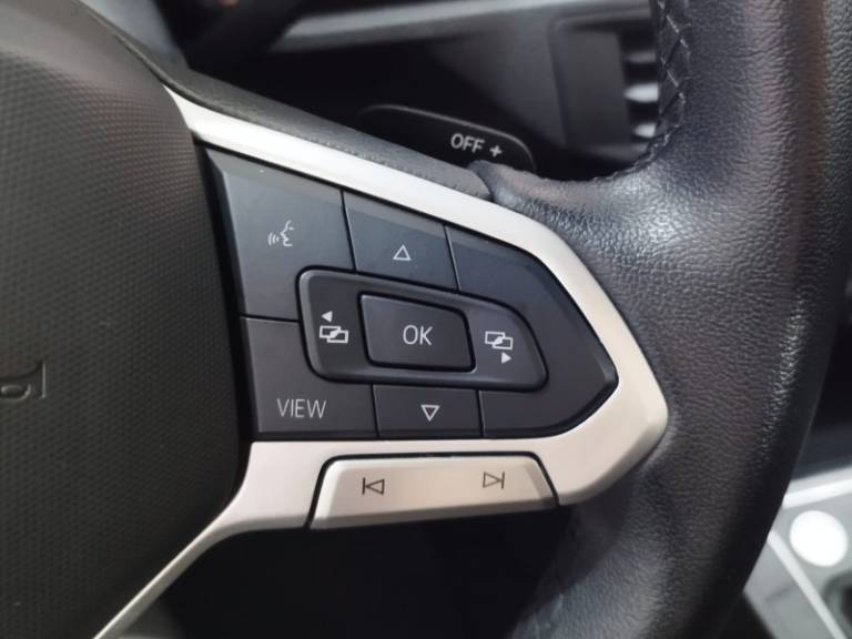 VOLKSWAGEN - POLO - 2023/2024 - Cinza - R$ 101.900,00