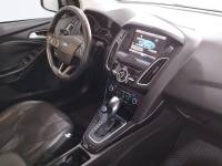 FORD - FOCUS - 2016/2016 - Prata - R$ 74.900,00