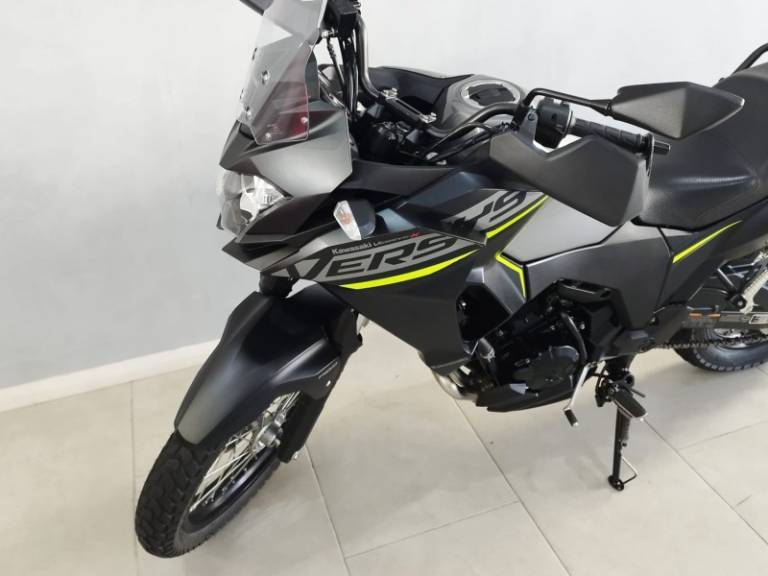 KAWASAKI - VERSYS 300 - 2020/2020 - Cinza - R$ 29.900,00