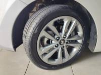 HYUNDAI - I30 - 2015/2016 - Prata - R$ 84.900,00