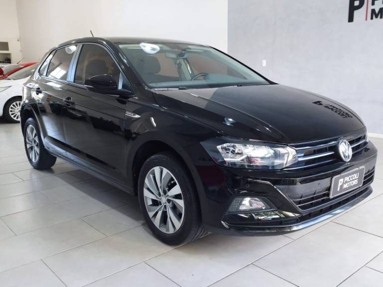 VOLKSWAGEN - POLO - 2018/2018 - Preta - R$ 73.900,00