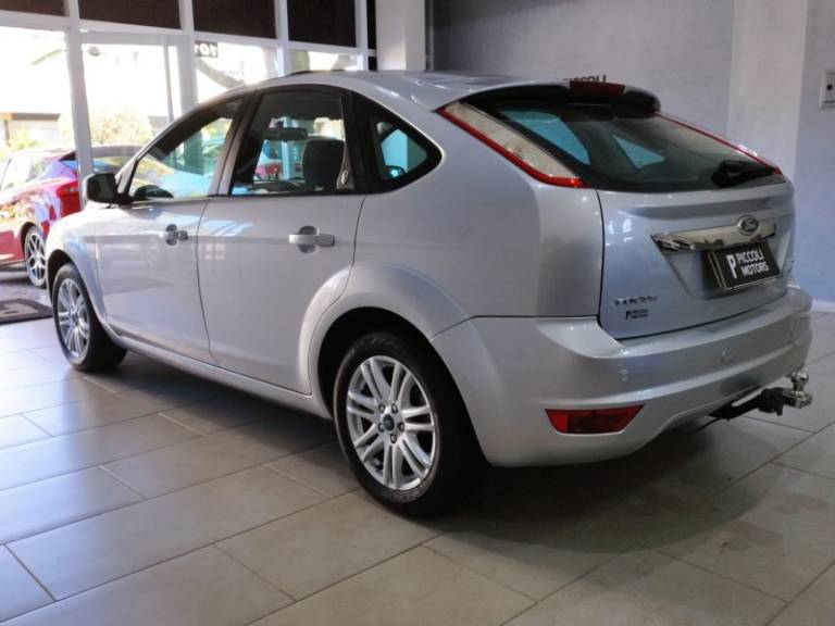 FORD - FOCUS - 2009/2009 - Prata - R$ 43.900,00