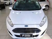 FORD - FIESTA - 2015/2016 - Branca - R$ 59.900,00