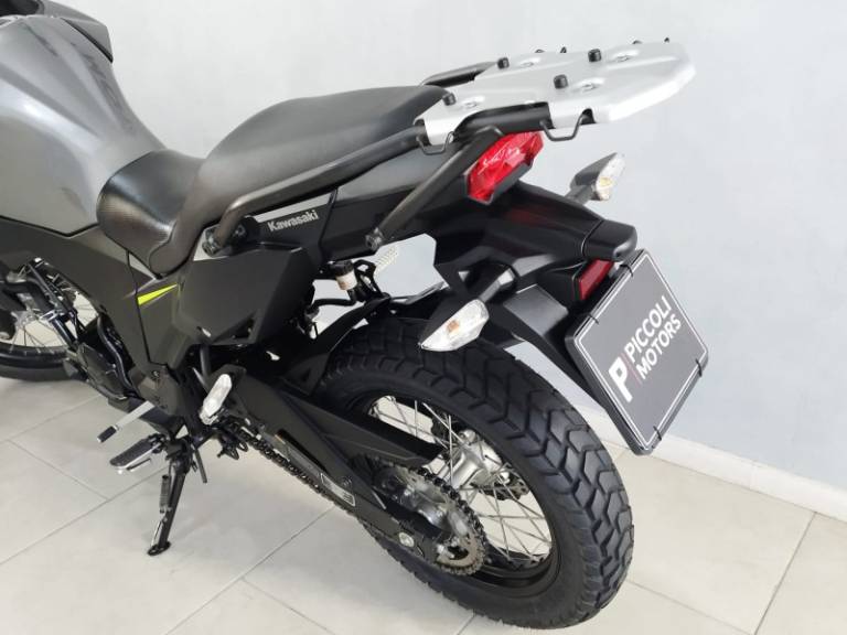 KAWASAKI - VERSYS 300 - 2020/2020 - Cinza - R$ 29.900,00