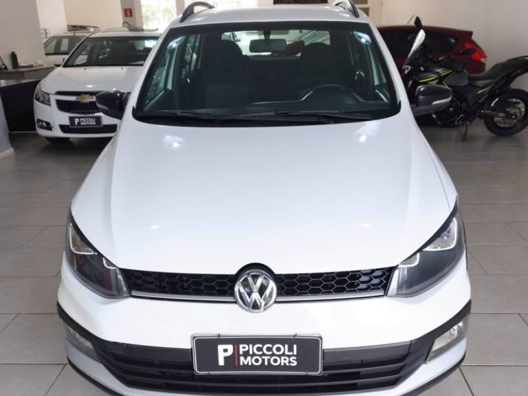 VOLKSWAGEN - FOX - 2019/2019 - Branca - R$ 61.900,00