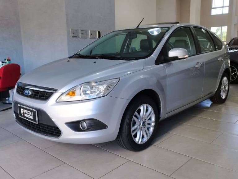 FORD - FOCUS - 2009/2009 - Prata - R$ 43.900,00
