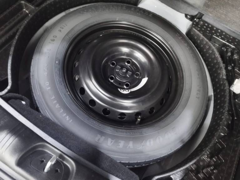 JEEP - COMPASS - 2021/2022 - Branca - R$ 157.900,00