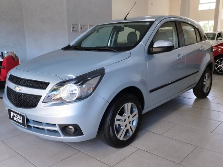 CHEVROLET - AGILE - 2012/2013 - Prata - R$ 39.900,00