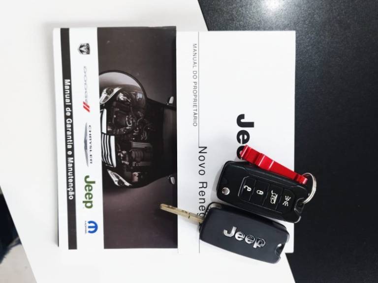 JEEP - RENEGADE - 2019/2020 - Branca - R$ 84.900,00