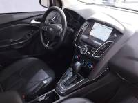 FORD - FOCUS - 2016/2016 - Branca - R$ 72.900,00