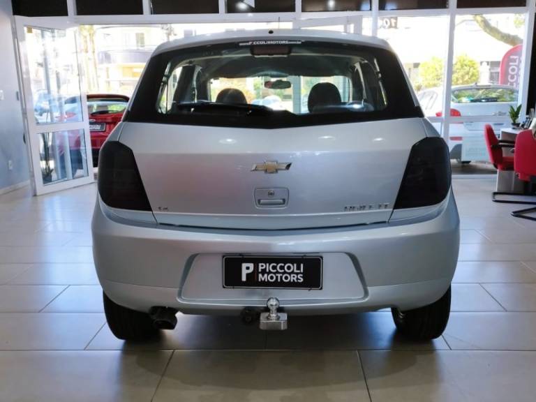 CHEVROLET - AGILE - 2012/2013 - Prata - R$ 39.900,00