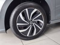 VOLKSWAGEN - POLO - 2023/2024 - Cinza - R$ 101.900,00